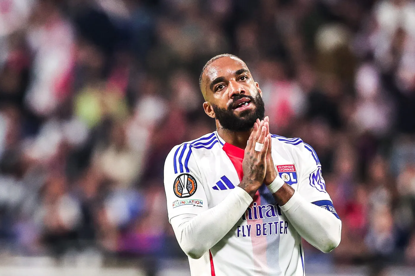 Pas touche au Général Lacazette !
