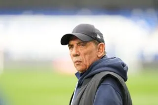 Mehdi Benatia rend hommage à Jean-Louis Gasset